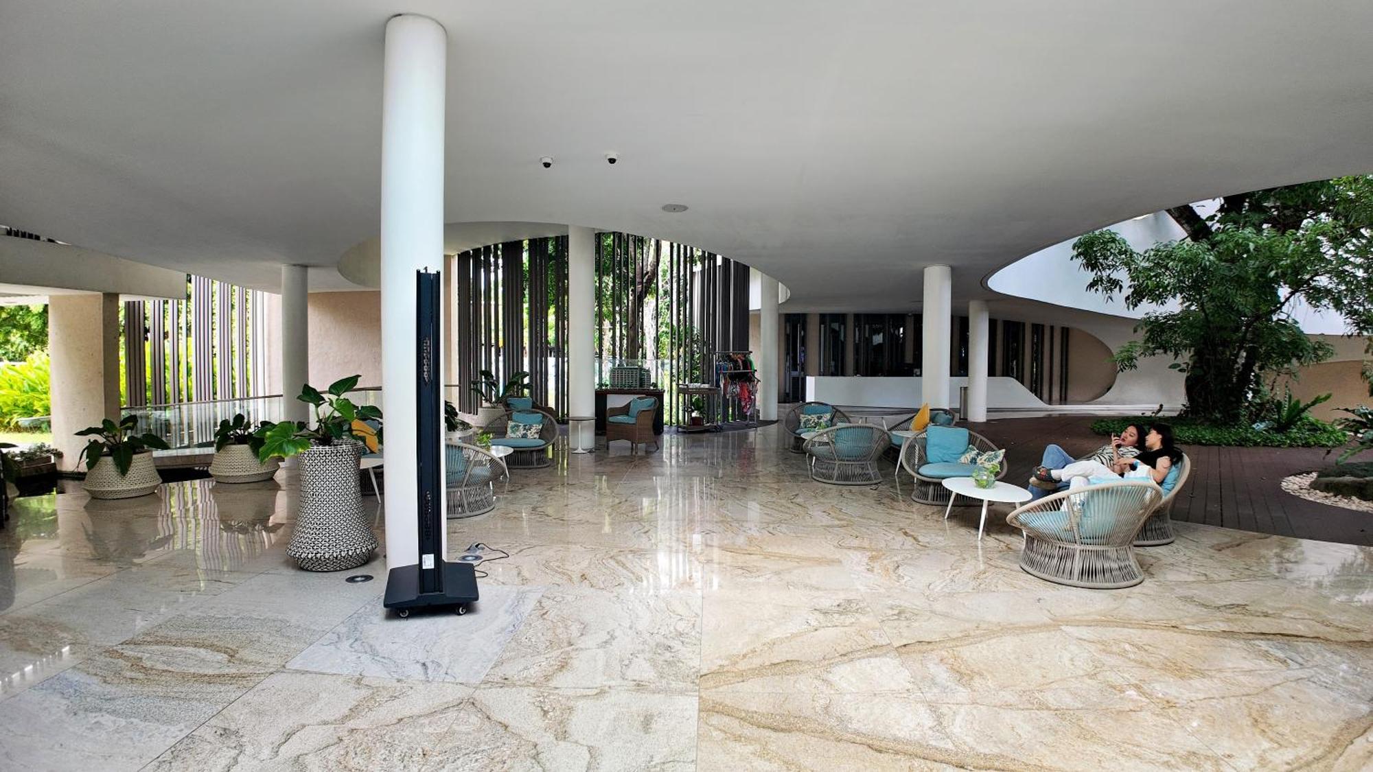 Dominiks Stylish Resort Gem Ocean View Pool Queen Bed At Tambuli 8 Floor Fast Wifi Lapu-Lapu City Exterior foto