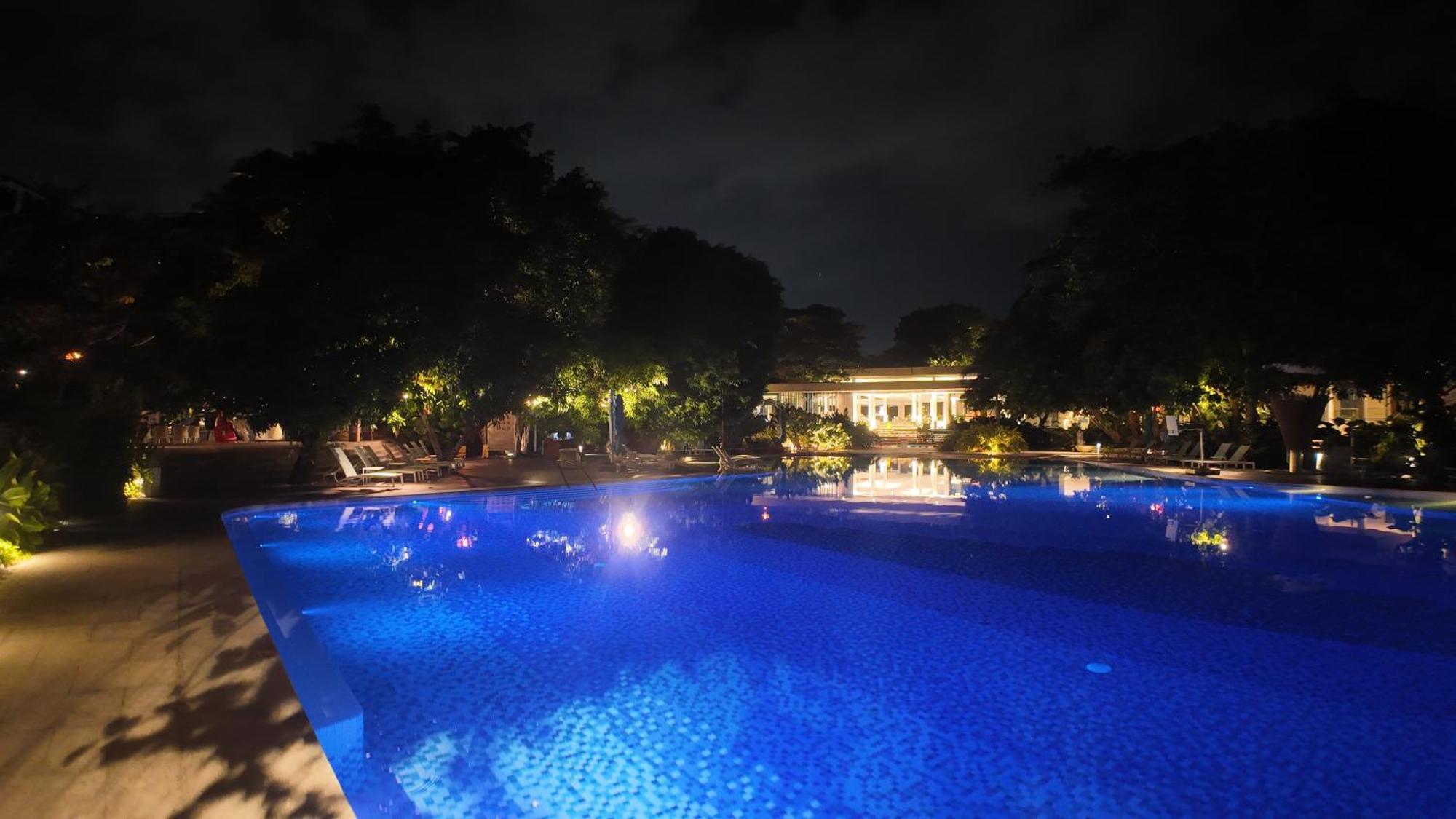 Dominiks Stylish Resort Gem Ocean View Pool Queen Bed At Tambuli 8 Floor Fast Wifi Lapu-Lapu City Exterior foto
