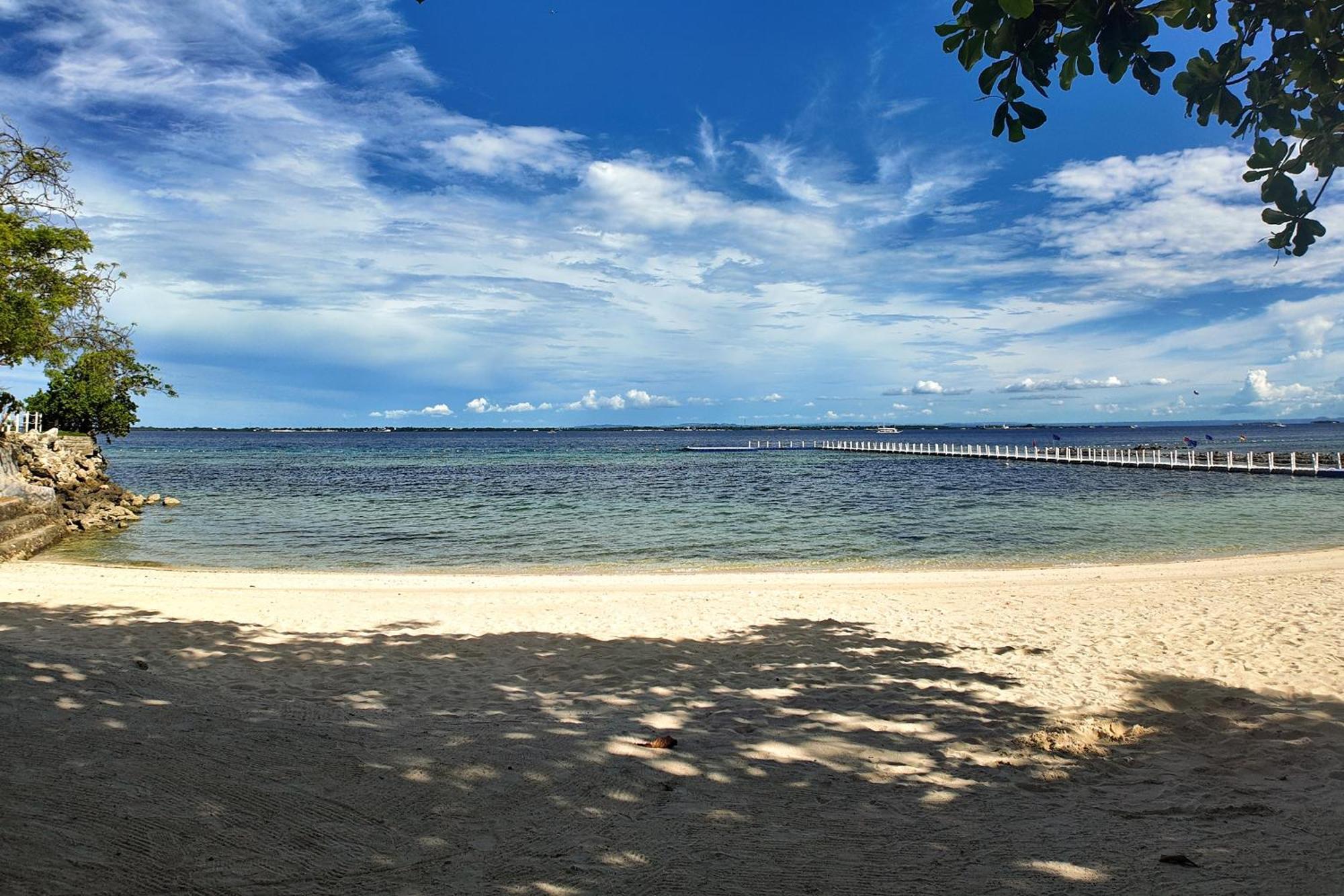 Dominiks Stylish Resort Gem Ocean View Pool Queen Bed At Tambuli 8 Floor Fast Wifi Lapu-Lapu City Exterior foto